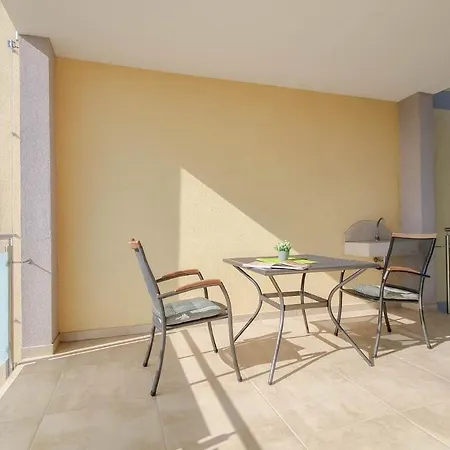Apartment Silos Oliva Novigrad (Istria)
